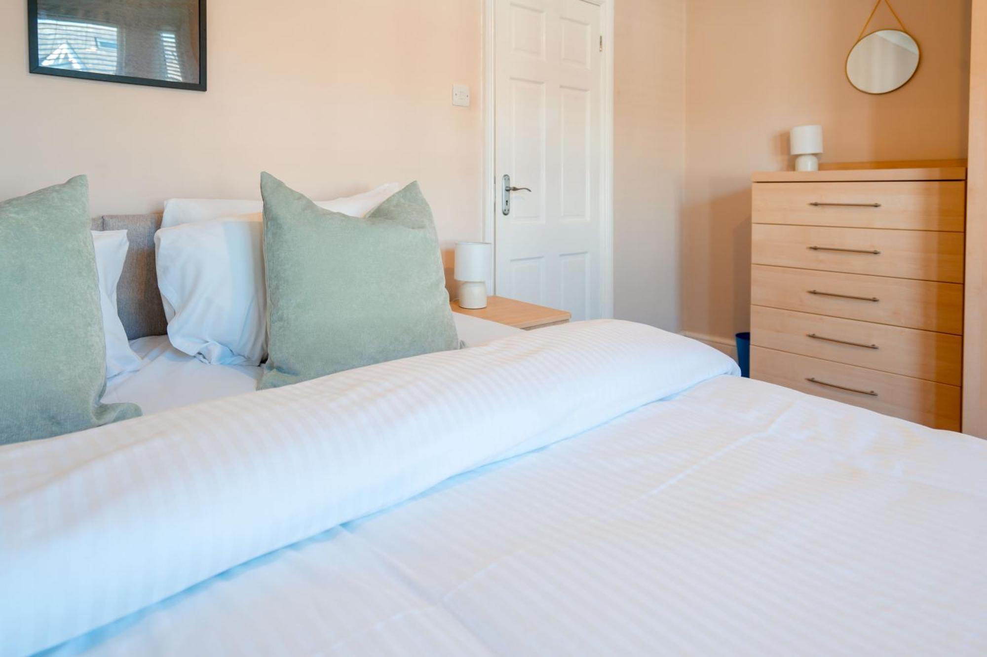 Spacious 3 Min From Station Appartement Londres