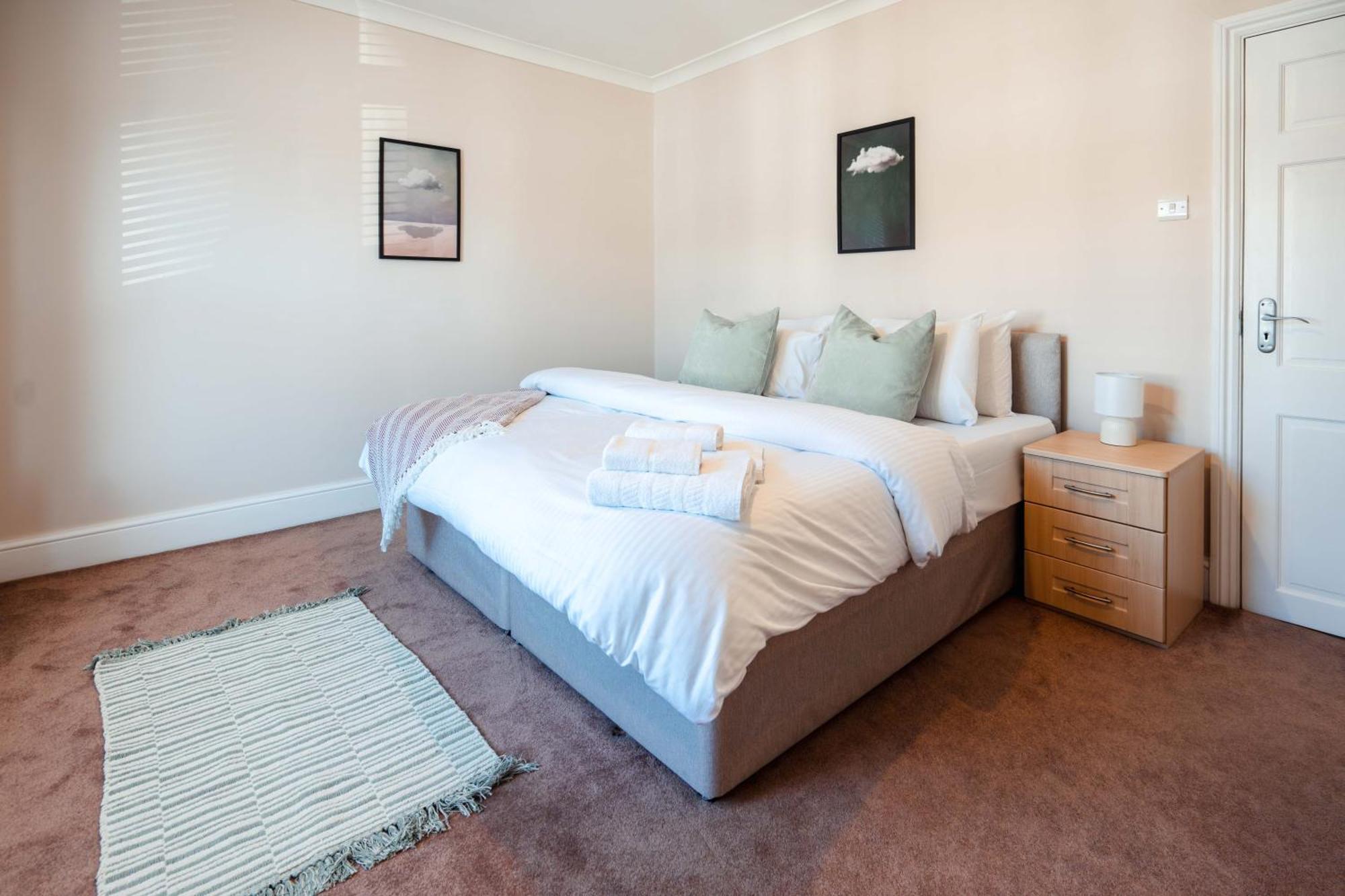 Spacious 3 Min From Station *